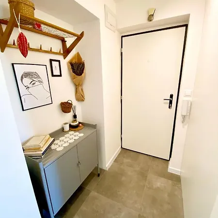 Chyza Retro Apartment